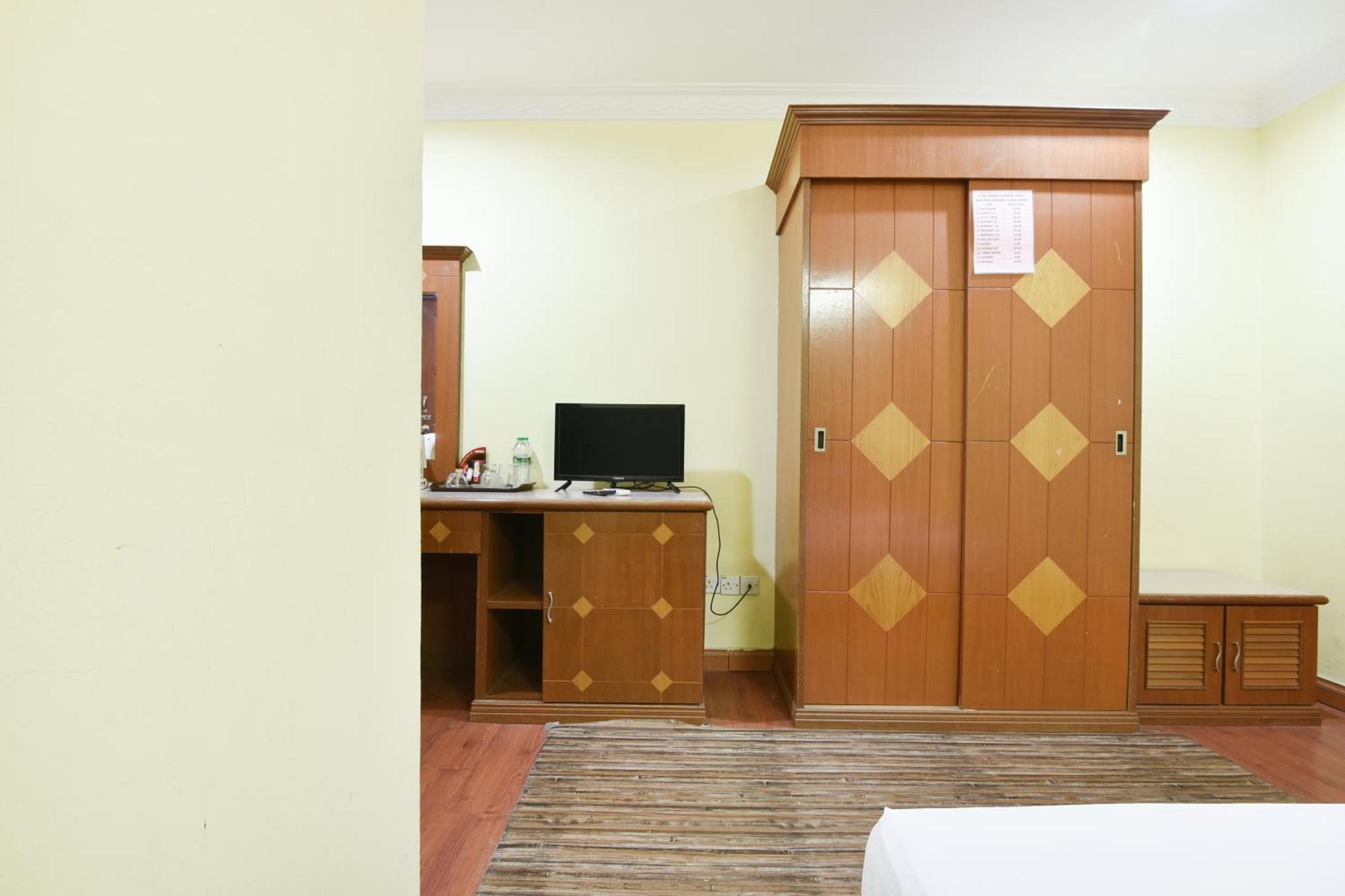 Hotel O Kota Bharu Near War Museum Formerly Azam Hotel מראה חיצוני תמונה
